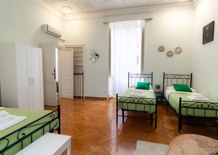 Trastevere Four Seasons Tiber View Rome