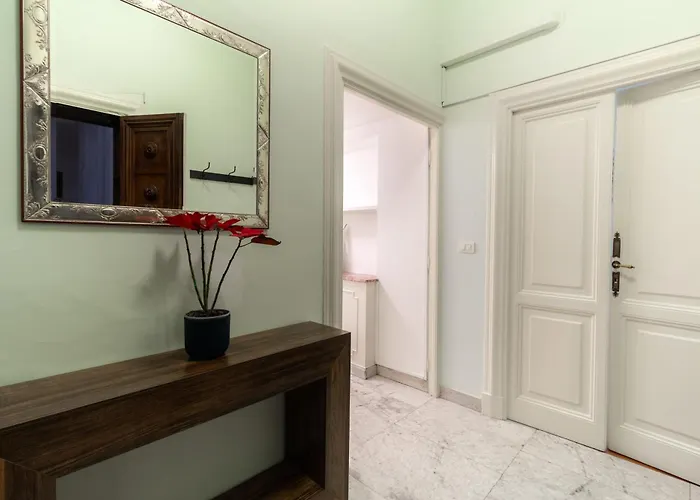 Trastevere Four Seasons Tiber View Rome