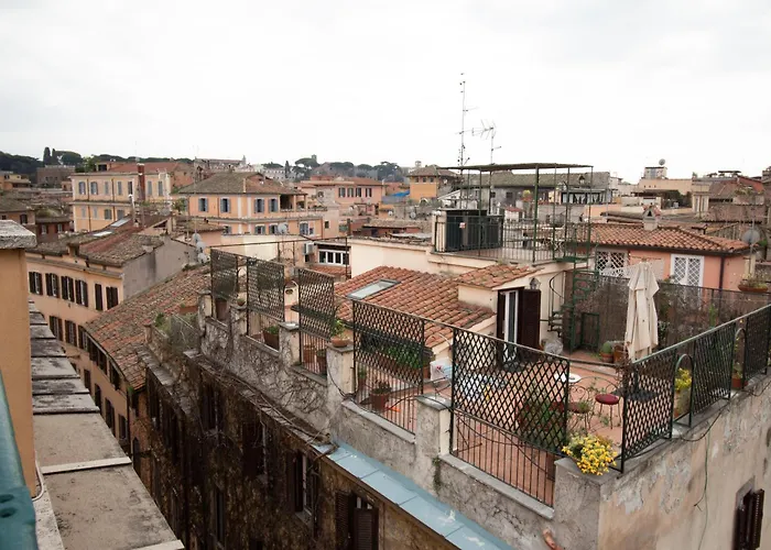 Trastevere Four Seasons Tiber View Apartment *