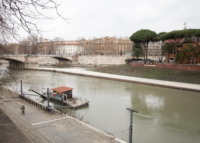 Trastevere Four Seasons Tiber View Apartment *